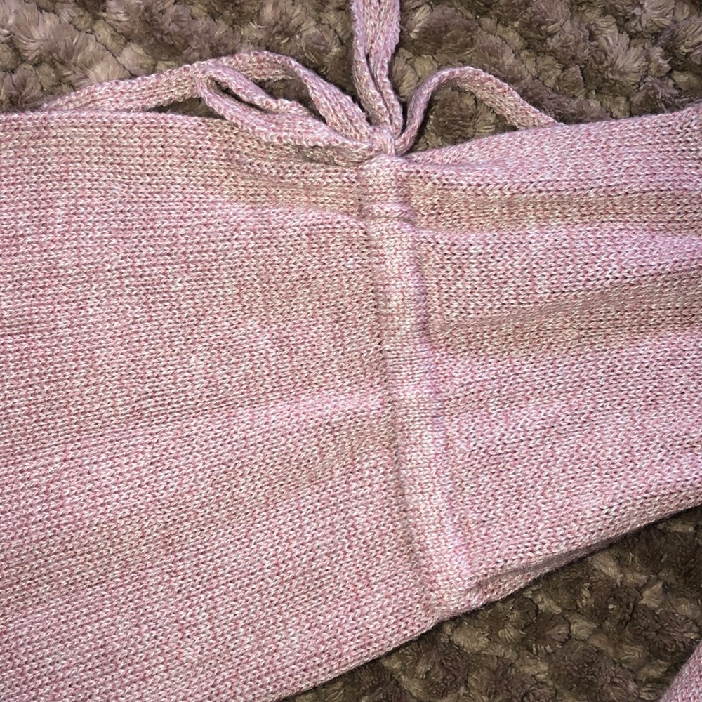 Pink Sweater - Picture 3 of 4